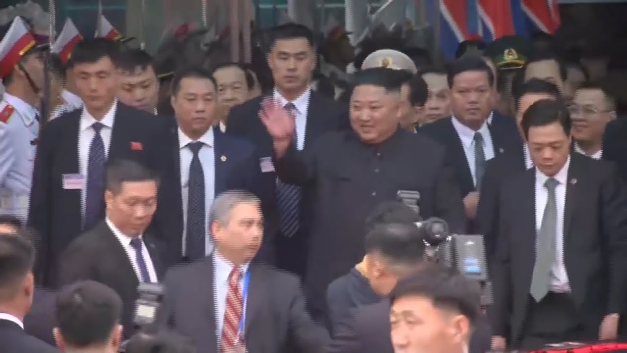Kim Jong Un arrives in Vietnamese border town, ahead of second summit with Trump