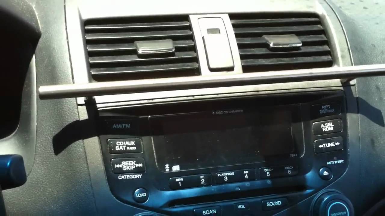 iPad Mount - Steel Bar Pull - Honda Accord