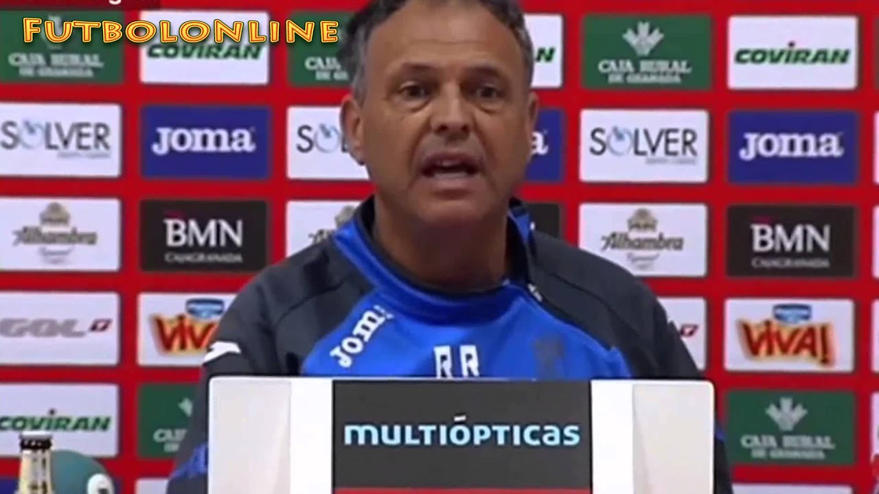 Granada vs Real Madrid 2014  Caparr&oacute;s rompe la portada del diario Marca en plena rueda de prensa