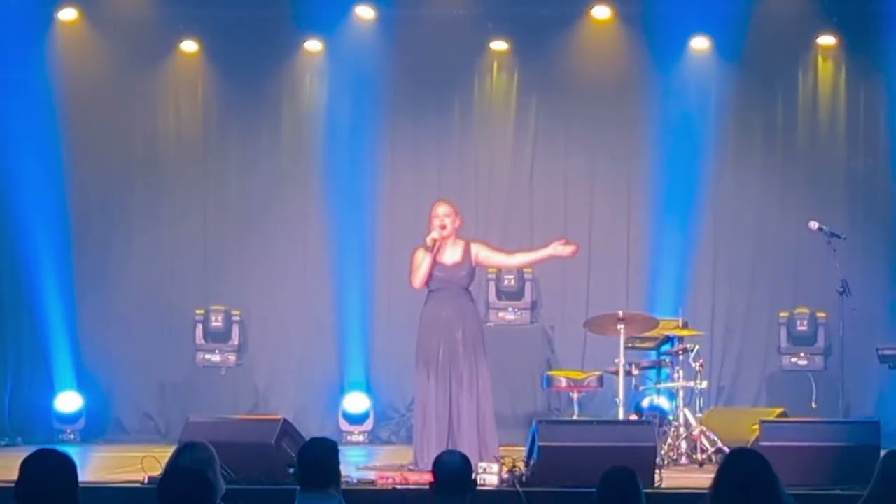 Creep - Radiohead - Cover by Chloé a la demi-final hem ton talent.