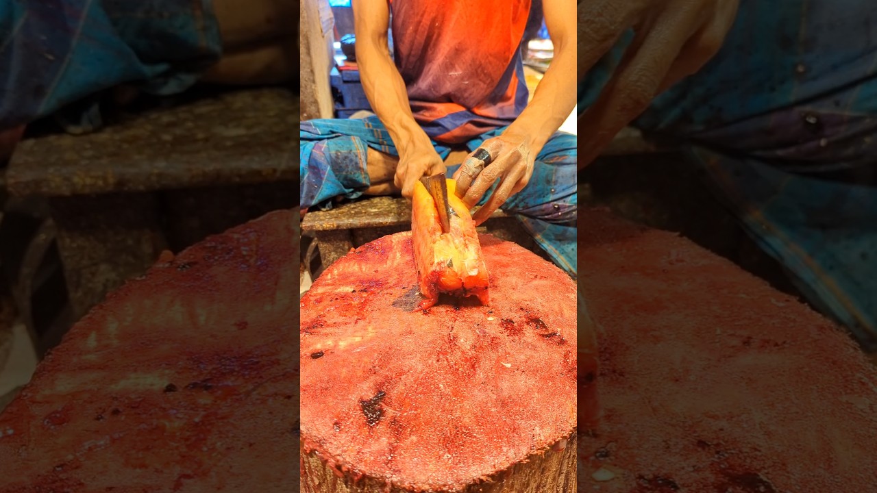 ⚡🐟 Unbelievable Pangus Fish Cutting Speed! 🔪😲 | Expert Butcher Skills 🔥 #shorts