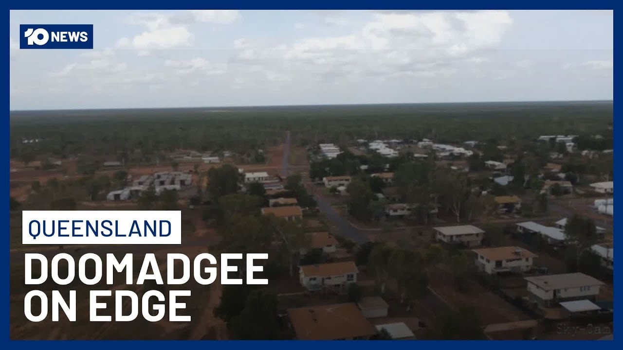Community On Edge In Doomadgee Following Deaths Of Woman And Child In Outback Crash | 10 News