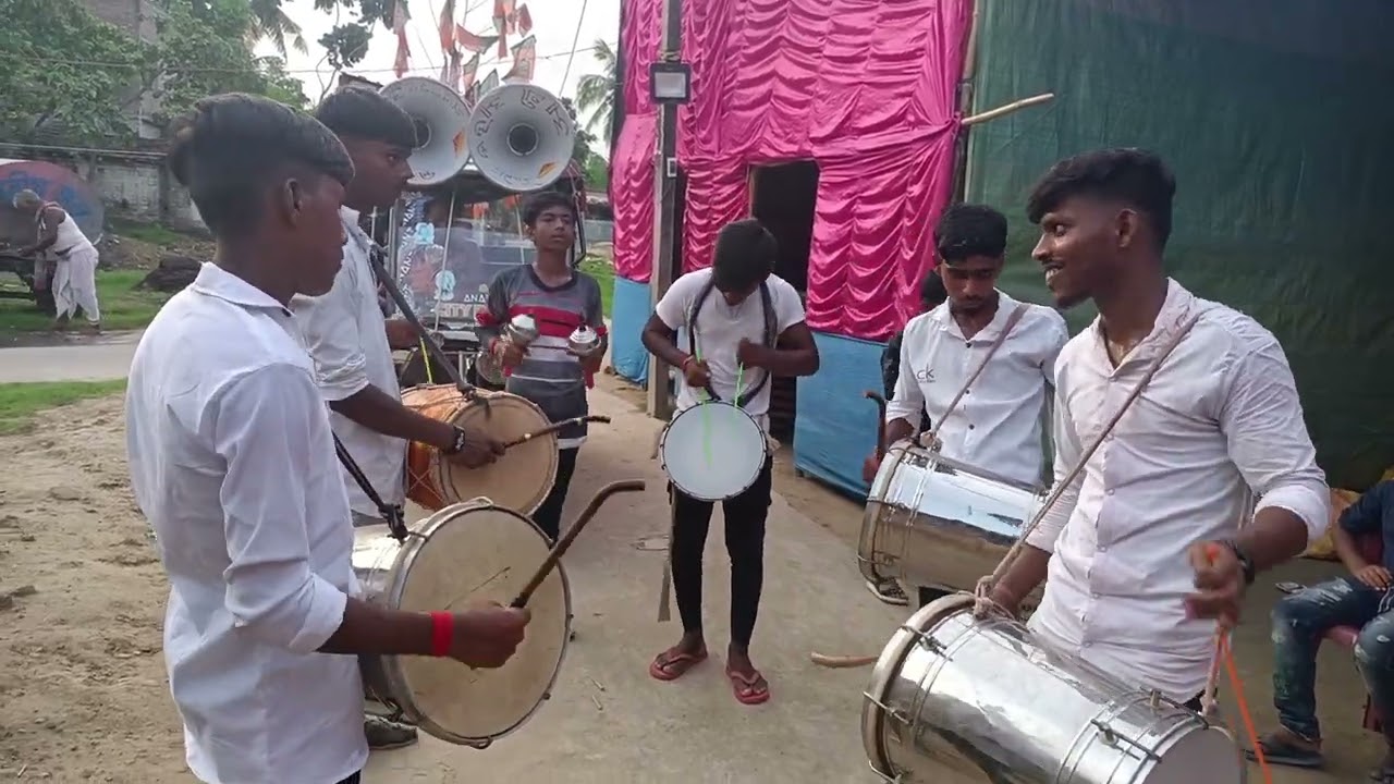 ঝুমুর ঝুমুর রানী //jhumur jhumur Rani /:7872568136//7478008339//biswajit tasa/jiaganj/murshisabad
