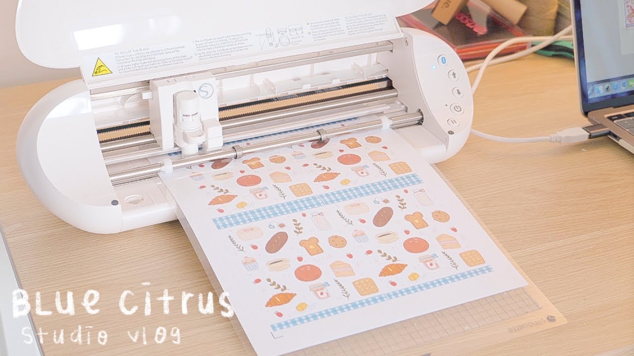 Studio Vlog 🌿 Printing Stickers, repotting plants, making cookies