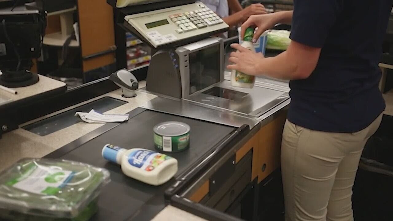 Хотите сэкономить на продуктах? Сравните цены в разных магазинах. | WSOC-TV