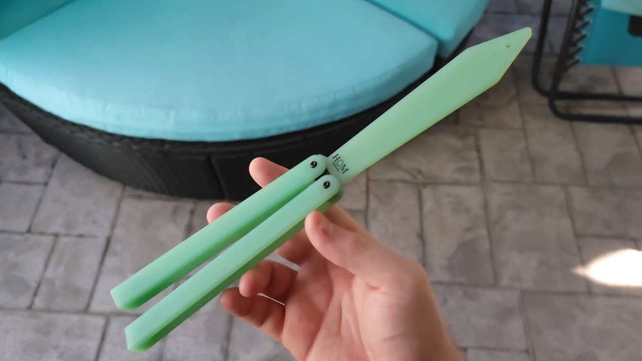 Hom Design - G10ST (Ghost Trainer)