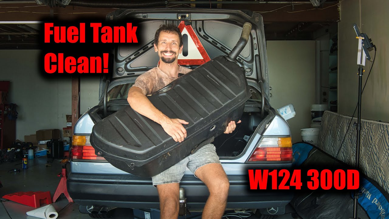 Mercedes-Benz W124 300D Fuel Tank Clean | Removing Gunk & Slime!