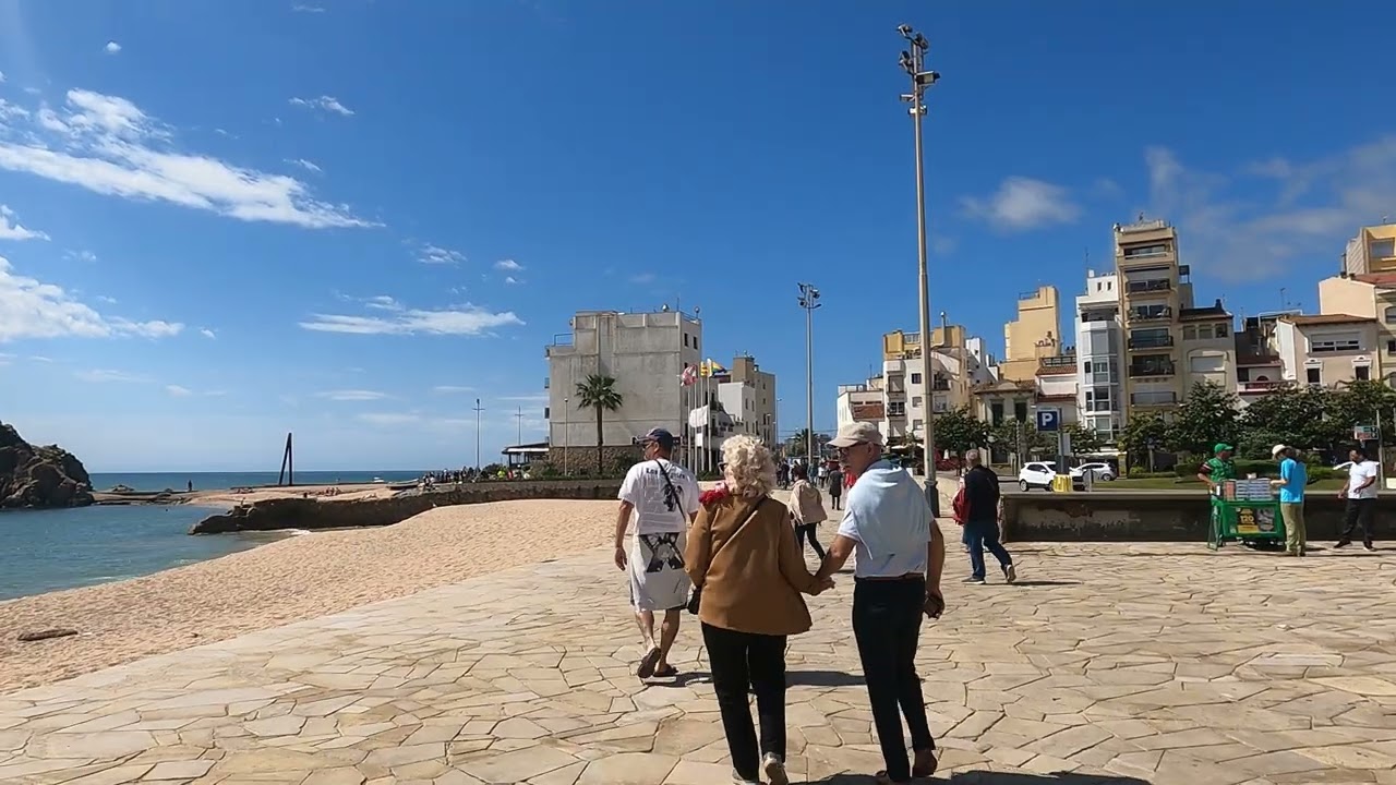 8K Walking Tour in Blanes (Spain, Catalu&ntilde;a): Sunny Day on Costa Brava.