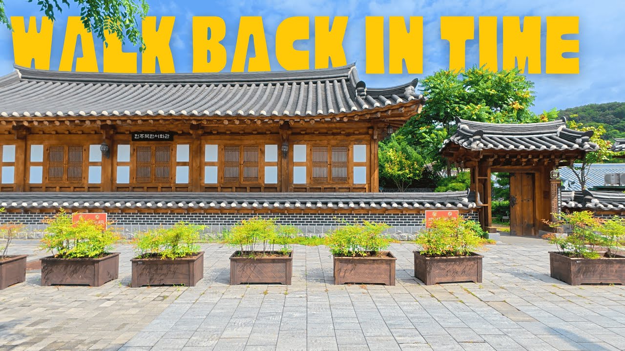 🇰🇷 Time-travel to Old Korean Streets | Jeonju Hyanggyo Confucian School & Peaceful Riverside [4K]