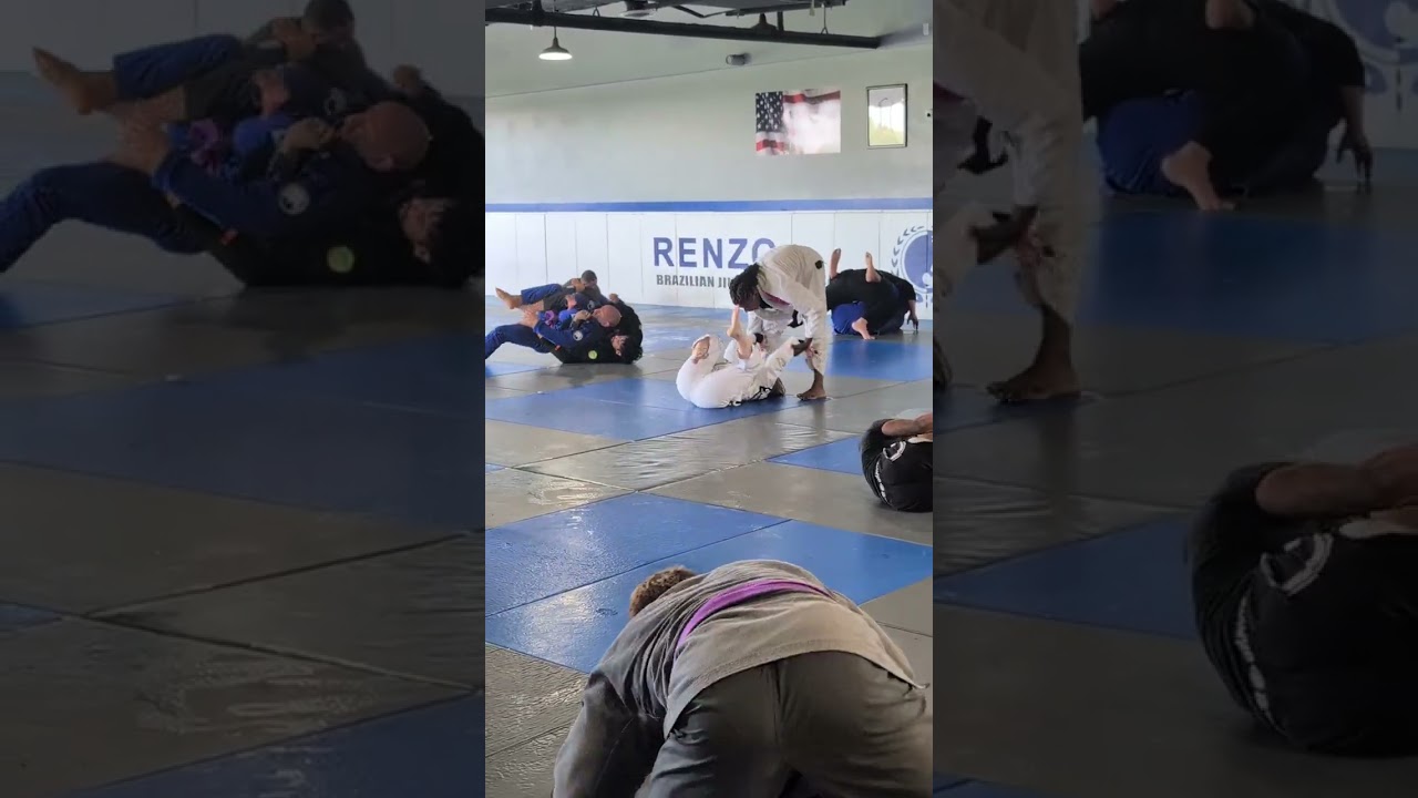 PJ open mat rolling at purple belt.