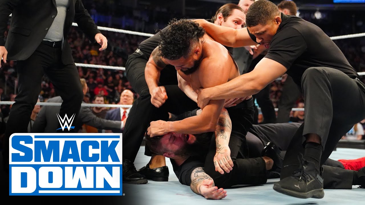 FULL SEGMENT: Solo Sikoa and Tama Tonga beat Kevin Owens bloody: SmackDown, April 19, 2024