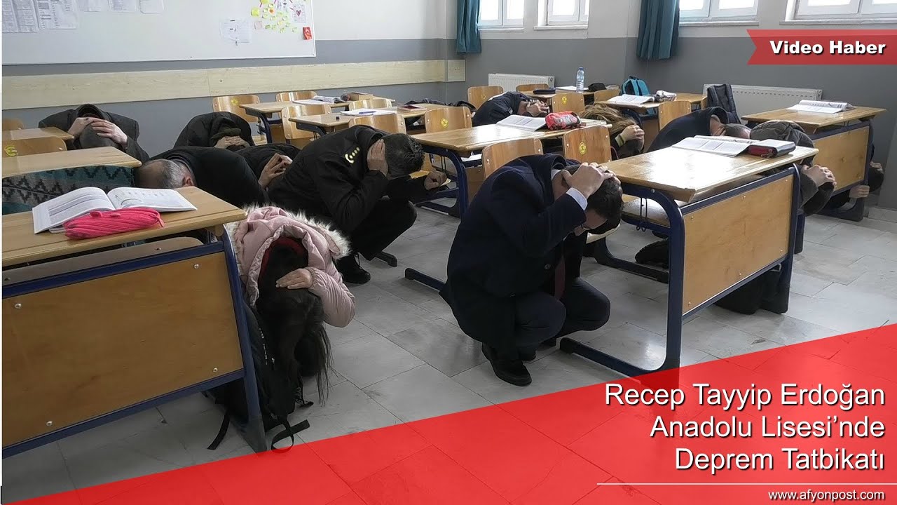 Recep Tayyip Erdoğan Anadolu Lisesi’nde Deprem Tatbikatı