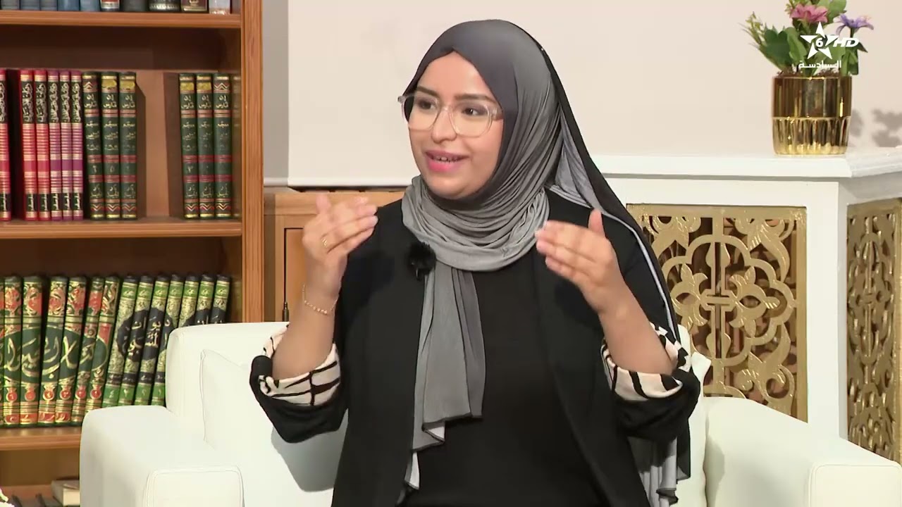 ثورة الملك والشعب دروس وعبر، برنامج