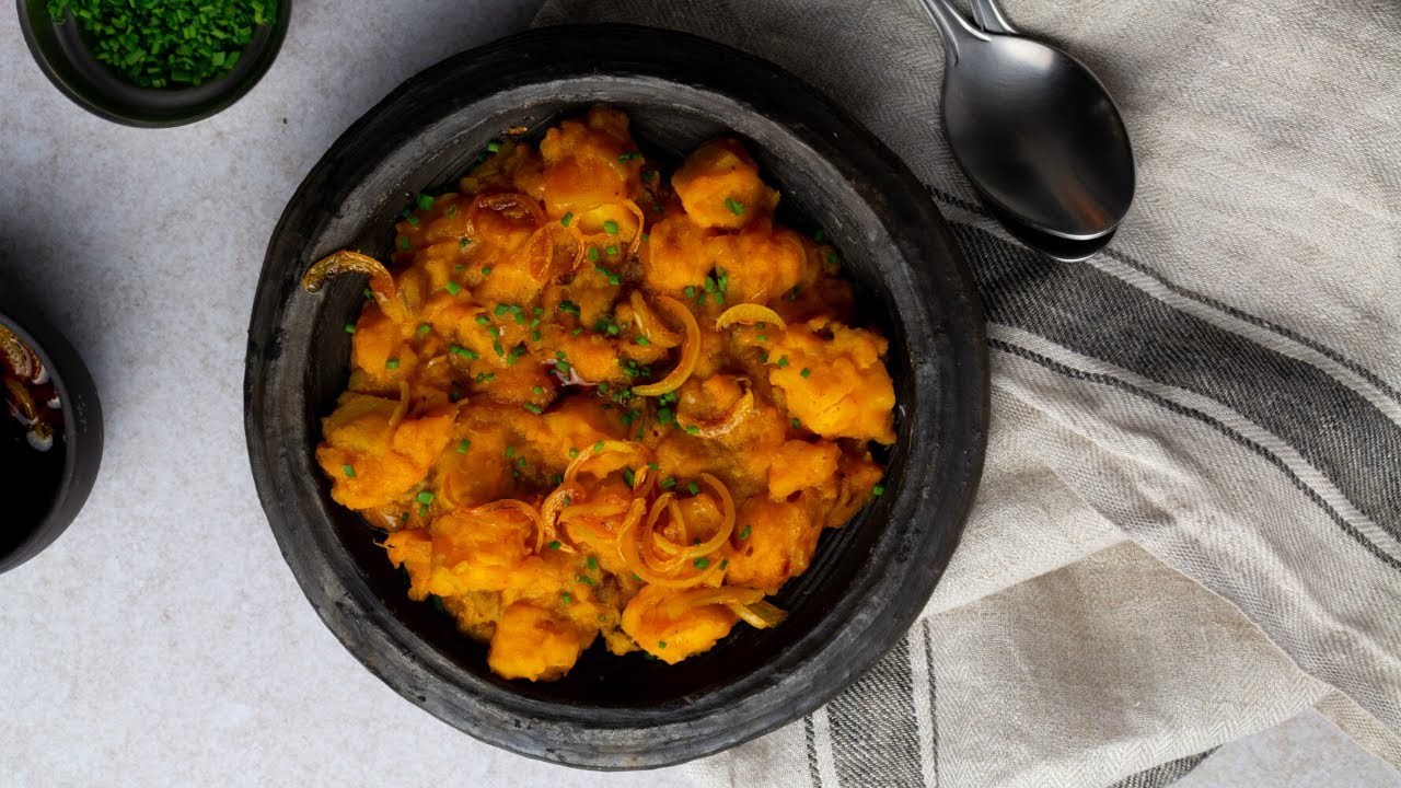 HOW TO MAKE YAM PORRIDGE