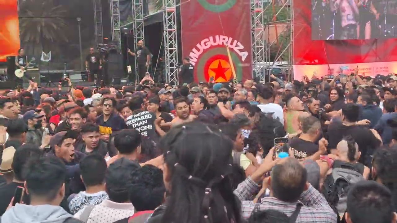 Tijuana No Monumento a la Revolución 
