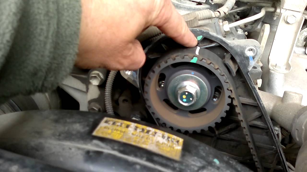 sustitución de correa de distribución toyota hilux 2.5   parte1