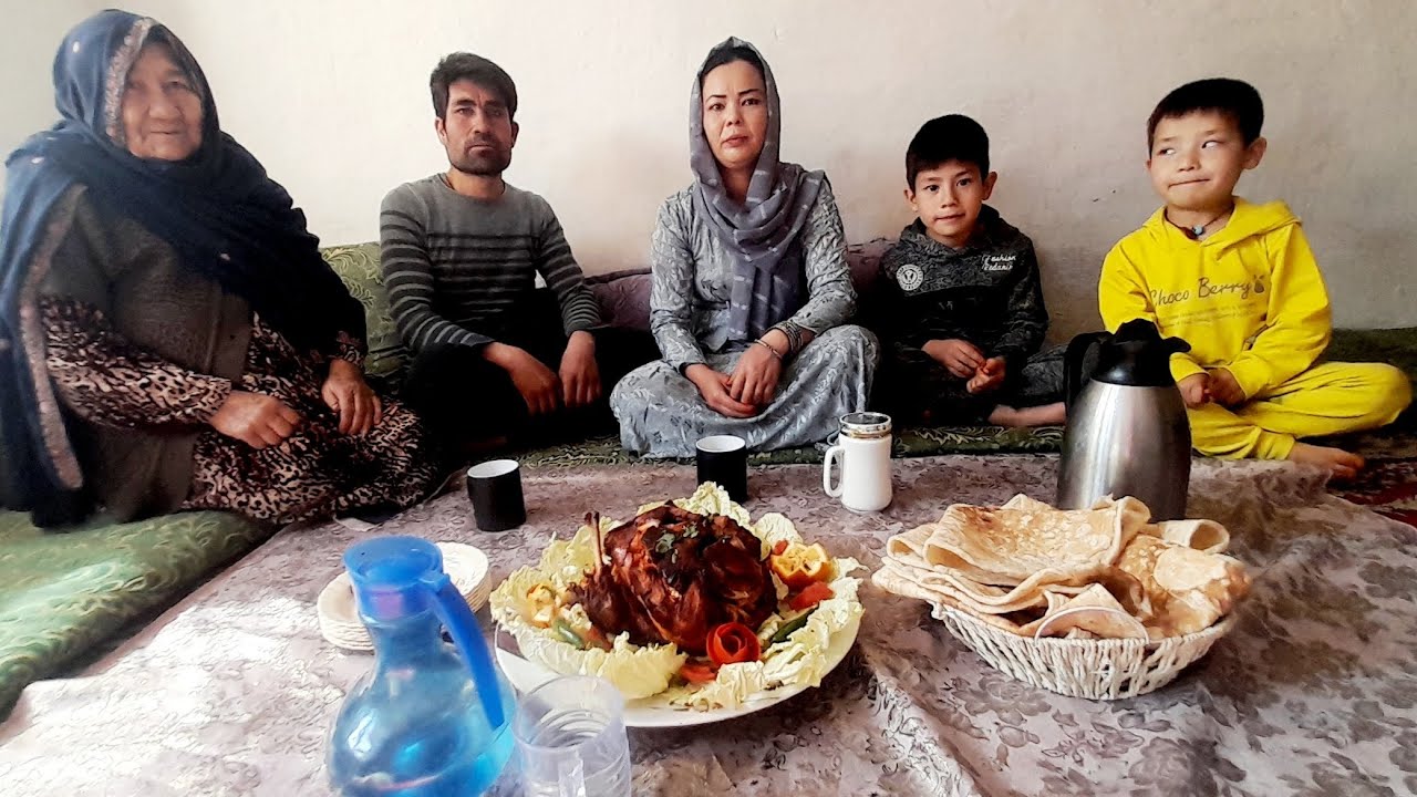 پختن مرغ بریان افغانی 🍗🥂
