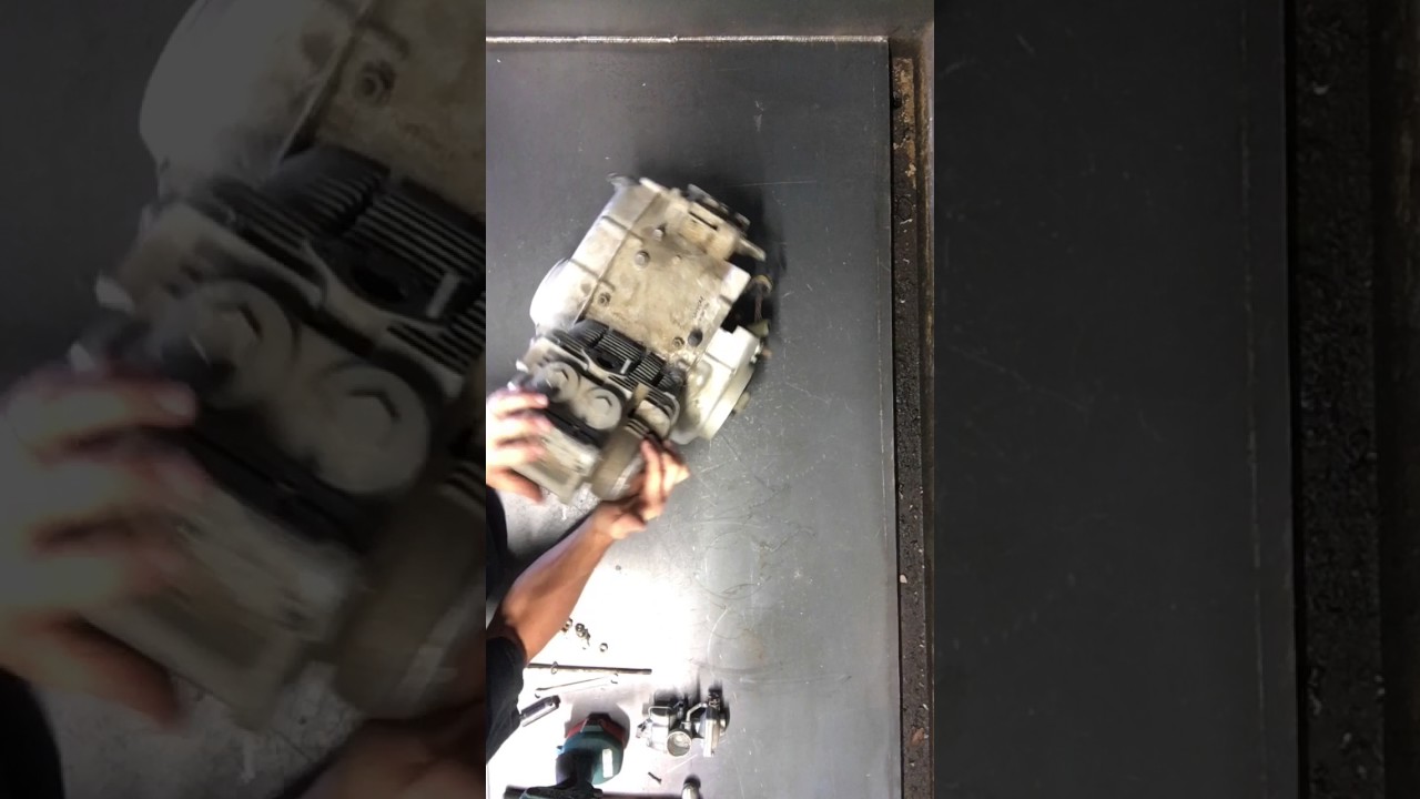 67-69 Honda SS125 Vintage Engine 1/7 Motor Tear Down Split Case Cylinder Head Transmission Yoke