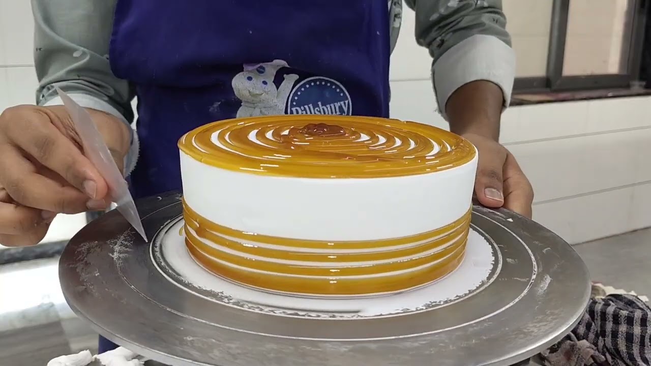 Aaj banaya 4 1kg ka cake 🎂