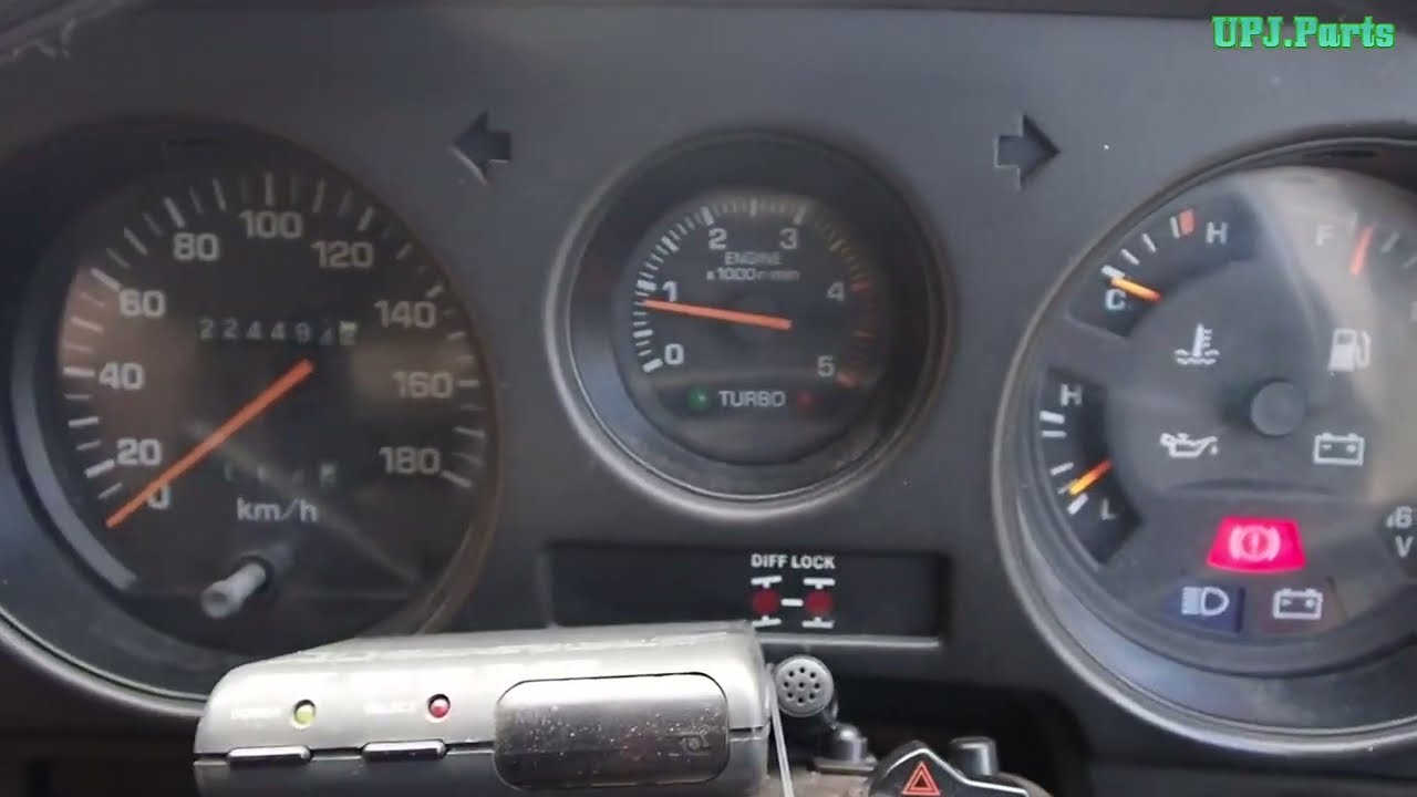 トヨタ ランクル60系(HJ61V改) エンジン始動テスト 後期 バン VX ハイルーフ ランドクルーザー60 12H-T ディーゼル エンジン音 サウンド【UPJ】