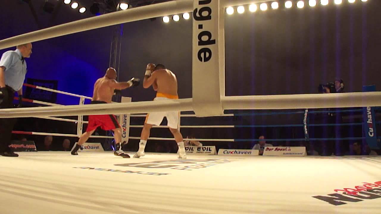 Hammer vs Polakovic R1.MP4