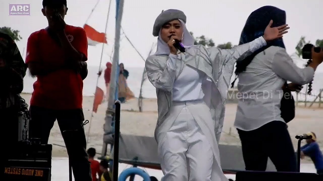 Dahsyat - Lesti | at Pantai Lagoon Ancol 2019