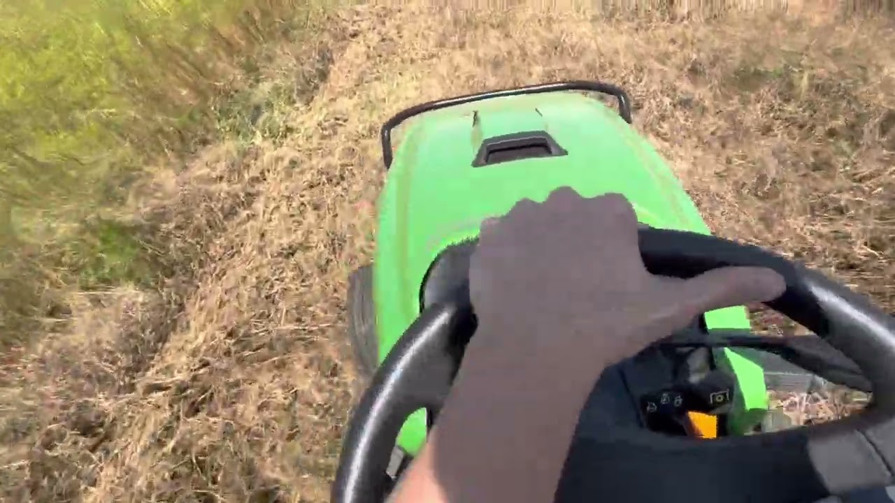 2022 John Deere X750 running Frontier RC2048 pt2