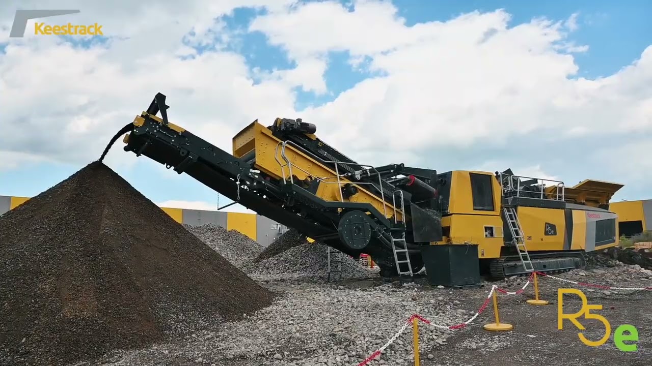 Keestrack's new R5e full electric plug-in impact crusher with , drop off diesel/gen set as back up