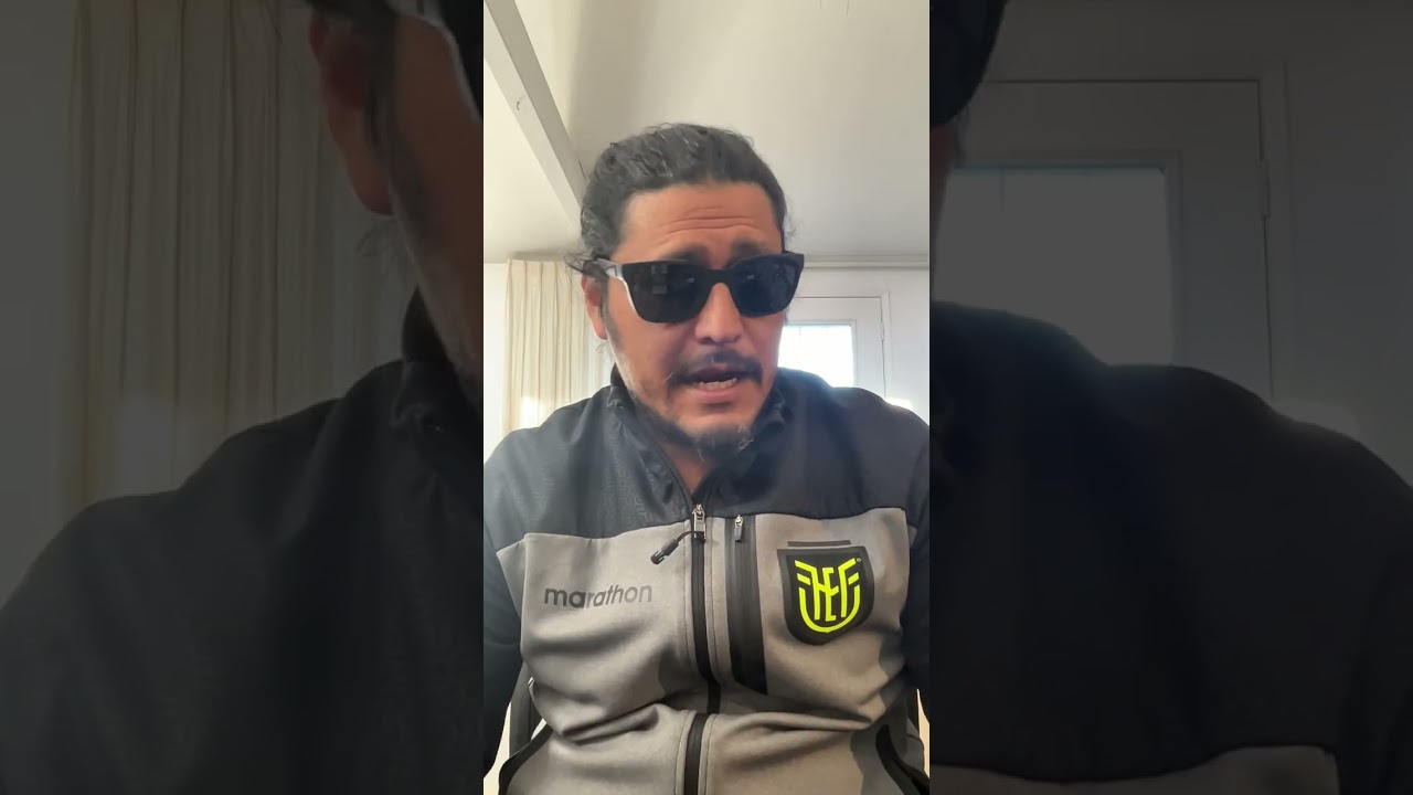 Reacting and Listening to Willie Colon/Mon Rivera-There Goes the Neighborhood -Mosaico 2.RIP Willie