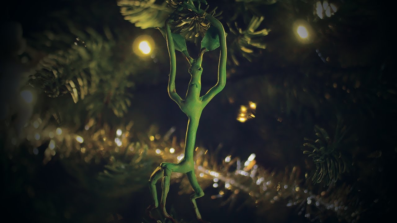 Bowtruckle Christmas Ornament | Fantastic Beasts DIY