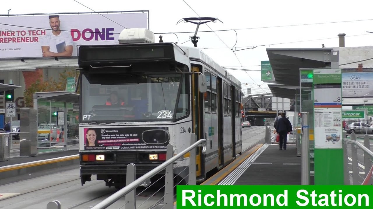 Trams & Buses at Richmond Station/Swan Street - Melbourne Transport
