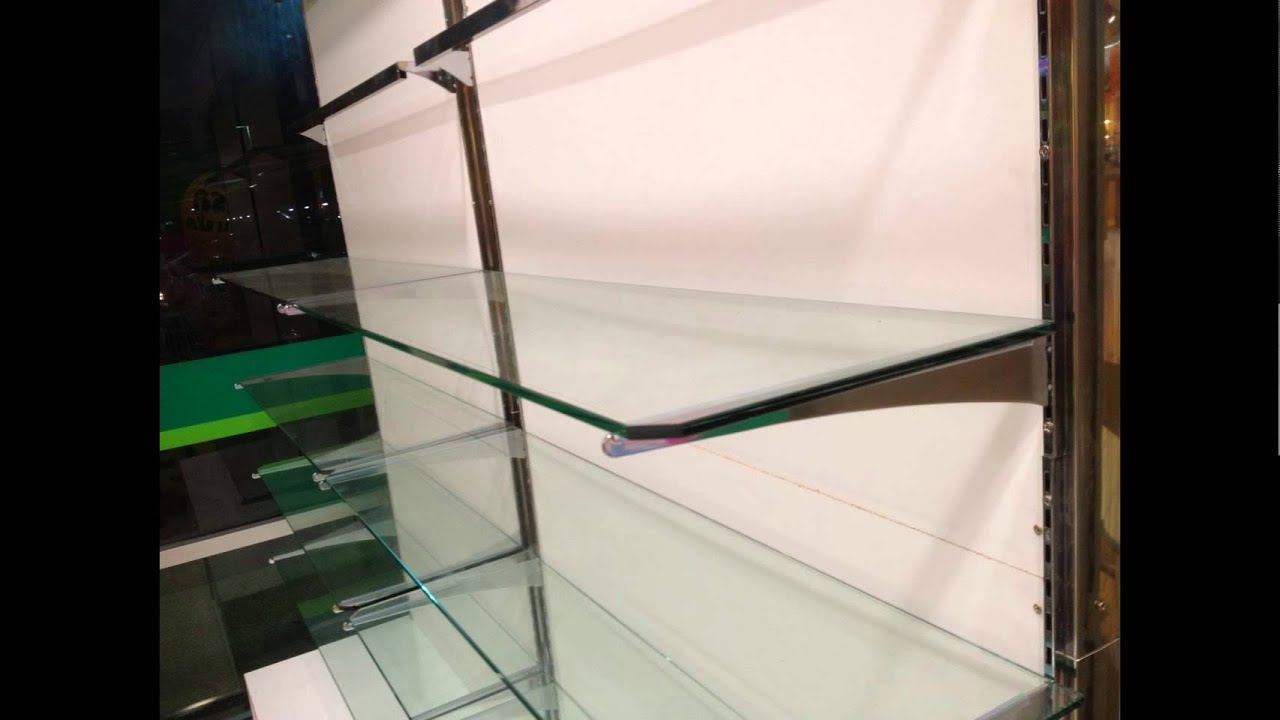 ร้านอะคริลิค ราคาถูก พร้อมอุปกรณ์ตกแต่งร้านเสื้อผ้า