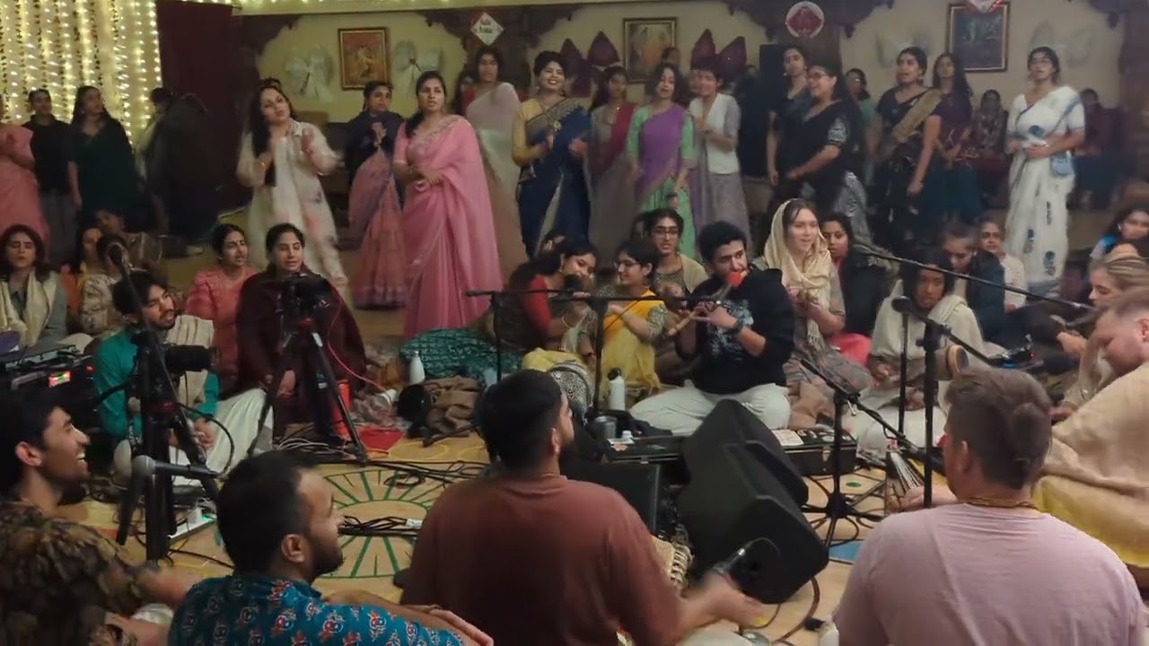 Iskcon New Jersey আমেরিকার ইসকন মন্দিরে কীর্তন মেলা কেমন হয় #automobile #harekrishna #radhe 