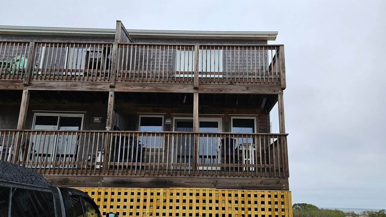 Unit 8 Sea Whisper Condo