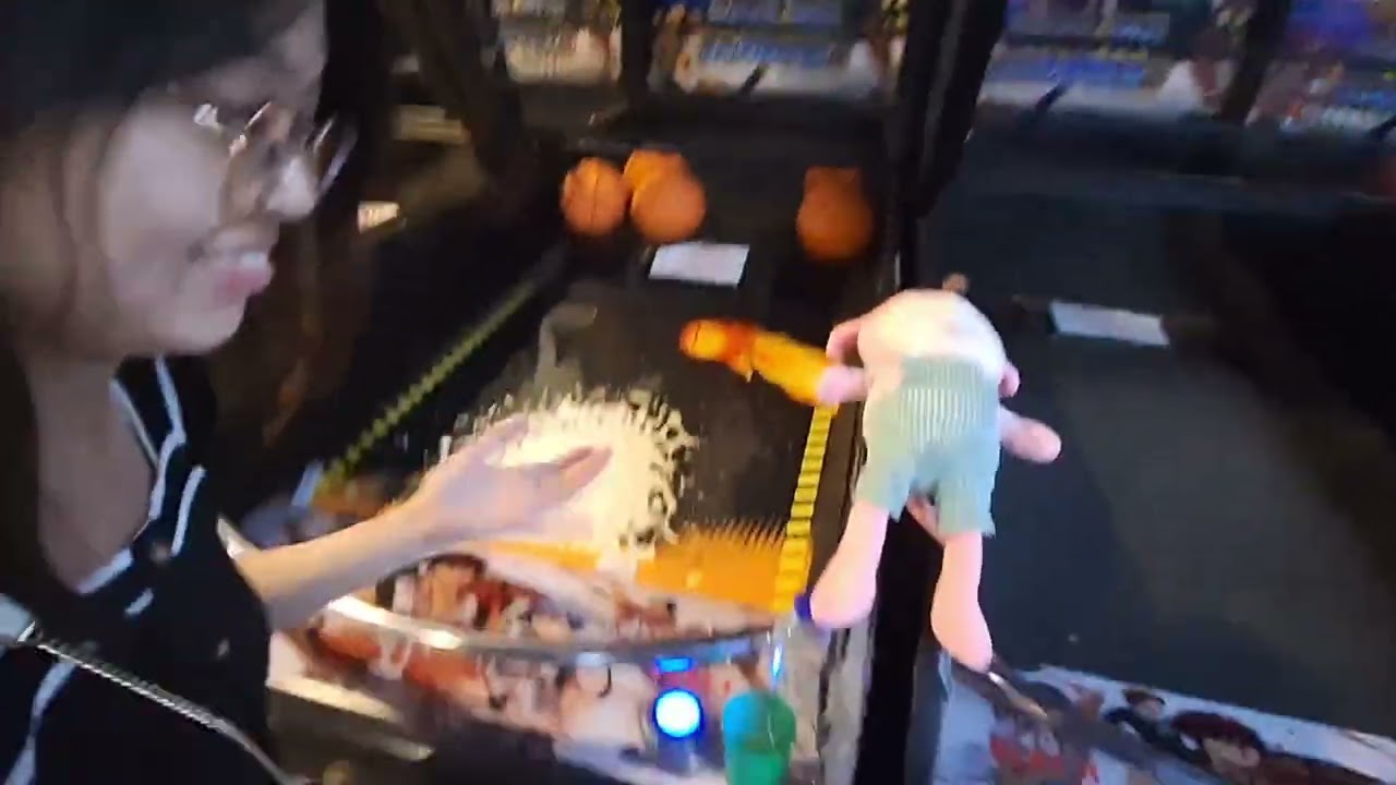 MAIN DI DUNIA FANTASI NH BATAM ARCADE WITH SHER