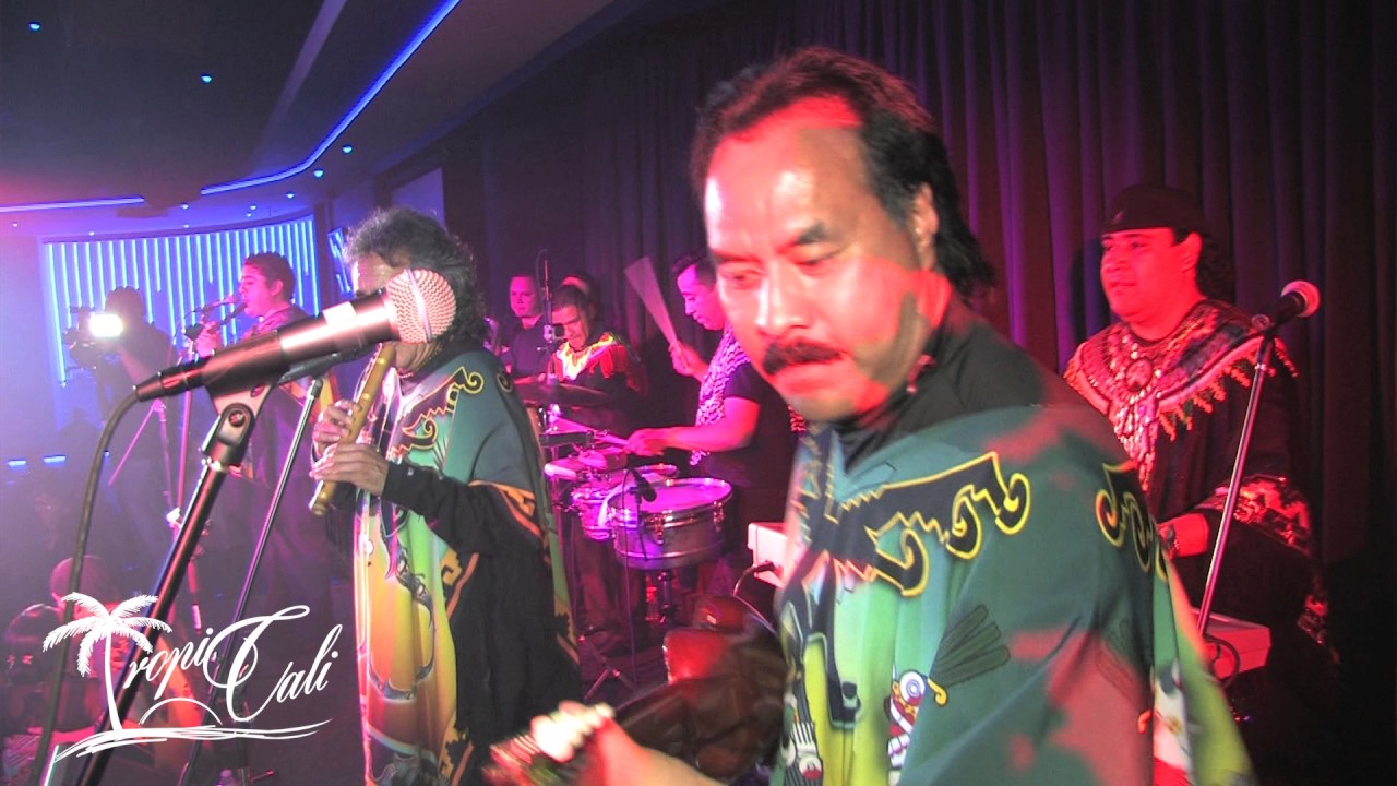 Los Askis-Niña Enamorada en vivo desde Giggle/La Diosa Night Club 2016