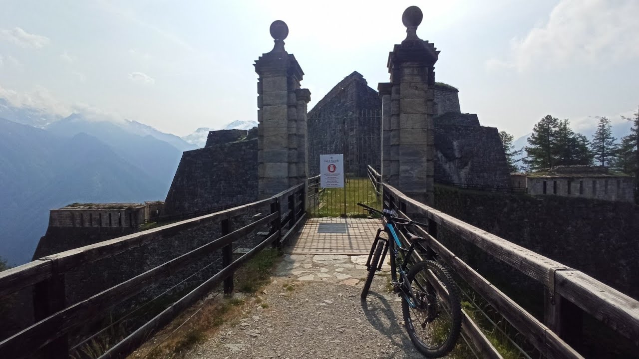 Mtb Fenestrelle, Sentiero dei cannoni