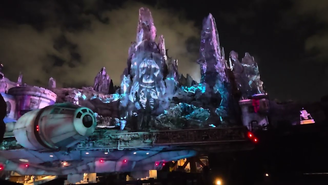 Disneyland Shadow of Memory: A Skywalker Saga
