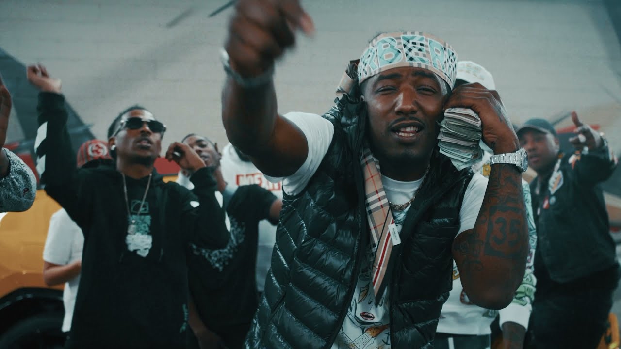 KINGPINJR X EST GEE - BUST A BRICK (REMIX) (OFFICIAL VIDEO)
