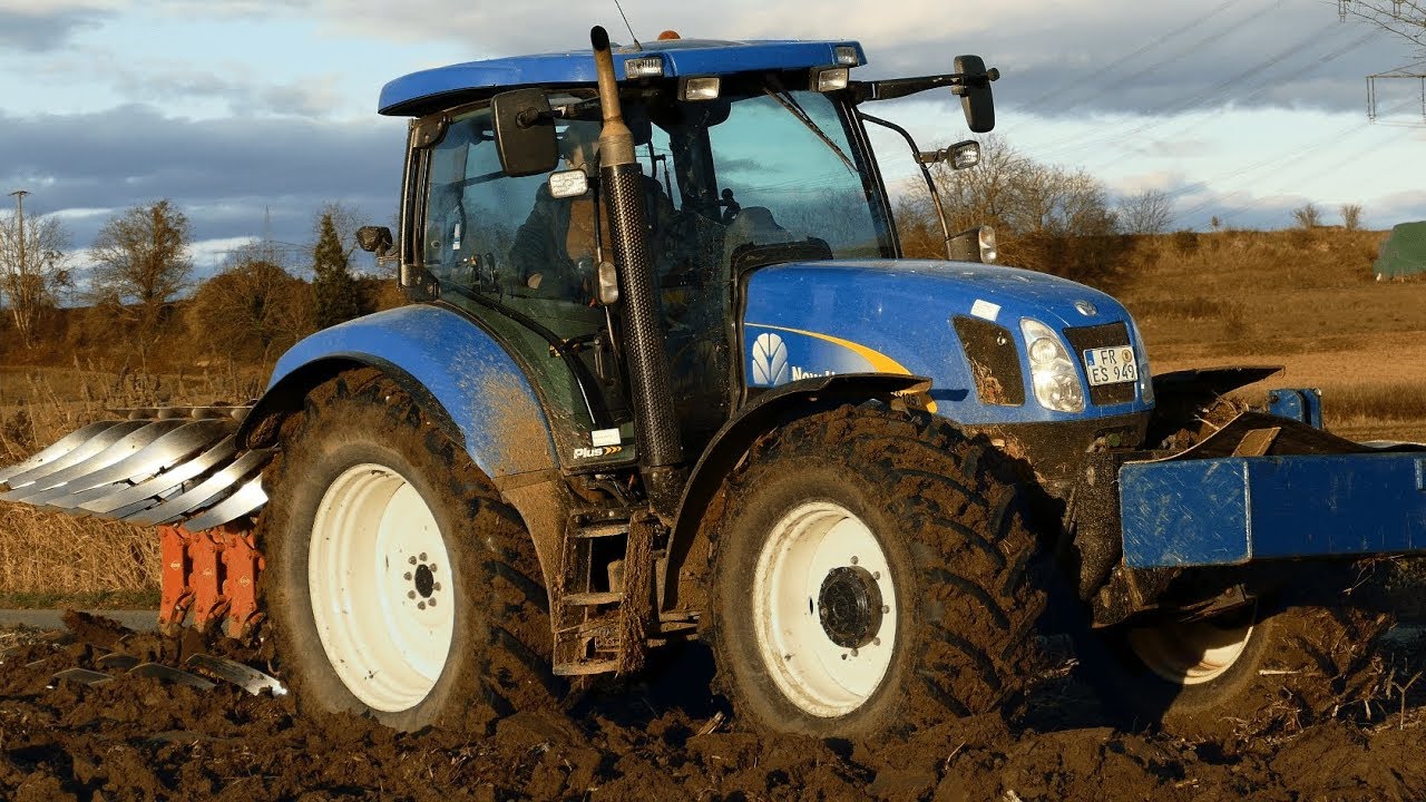 New Holland TS135A | PFLÜGEN 2018