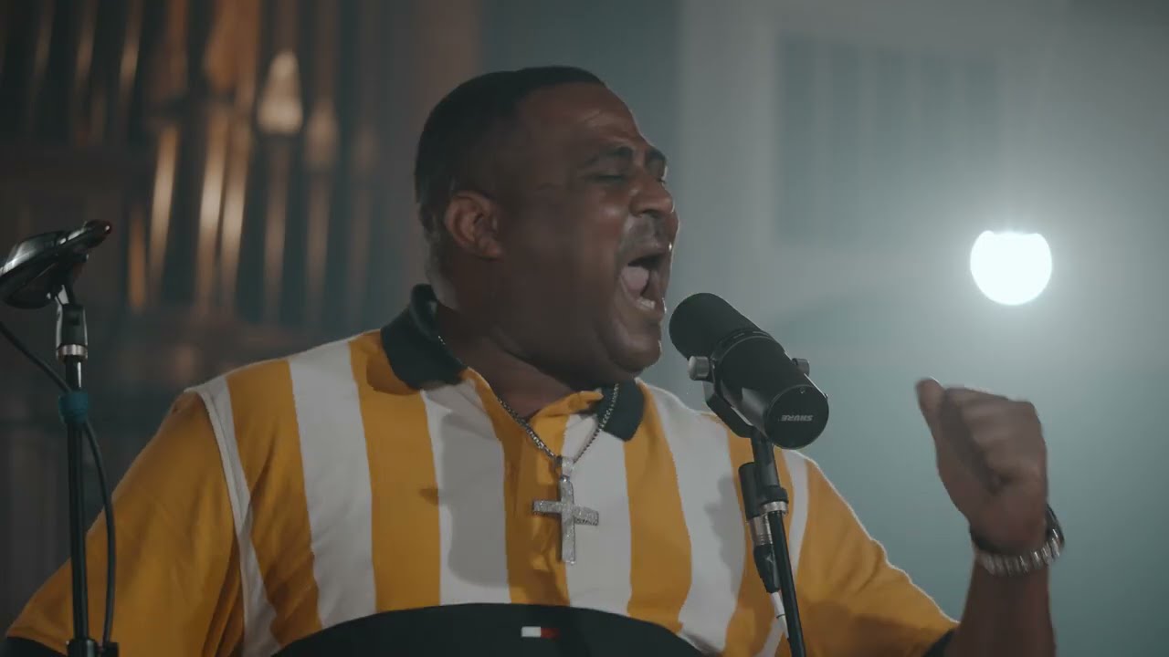 Glen David Andrews - 