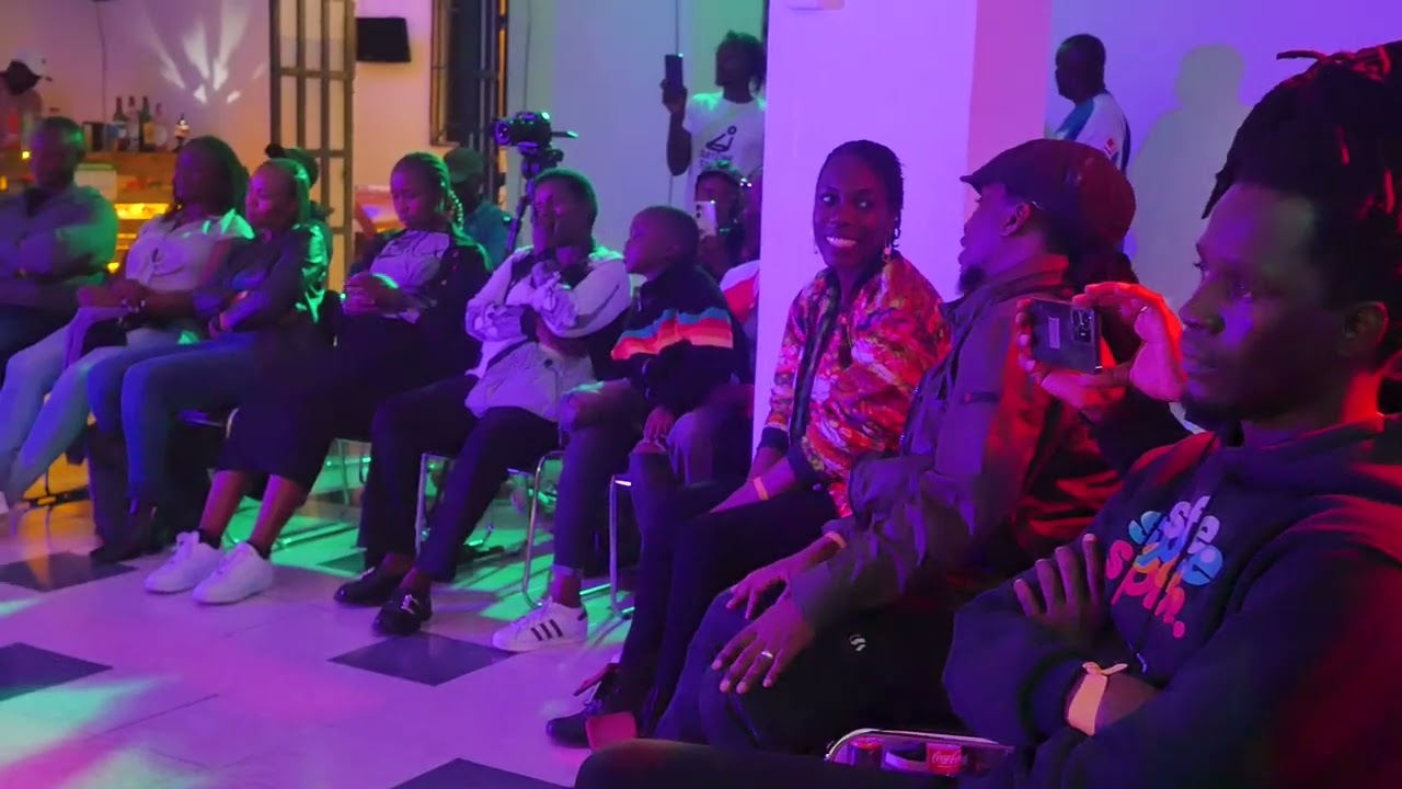 KOMORA FULL SHOW IN ARTZONE STUDIOS