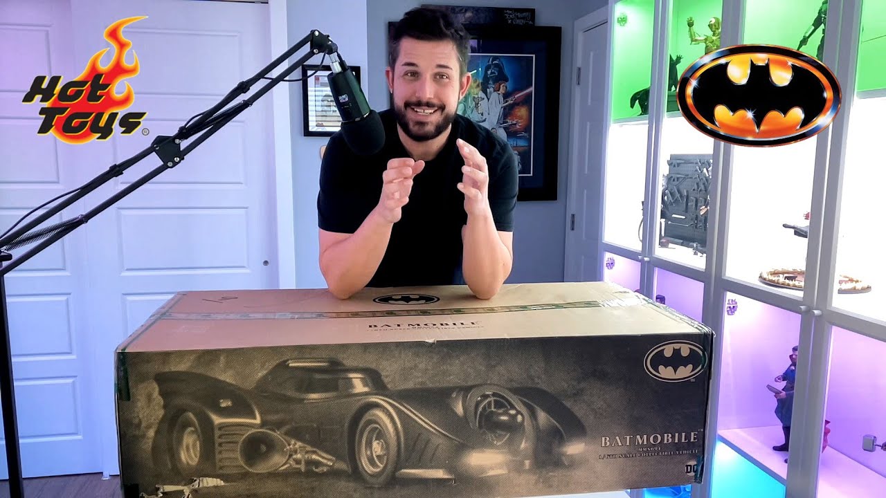 Распаковка и первые мысли о Бэтмобиле 2.0 от Hot Toys 1989 года!!! Что я натворил..
