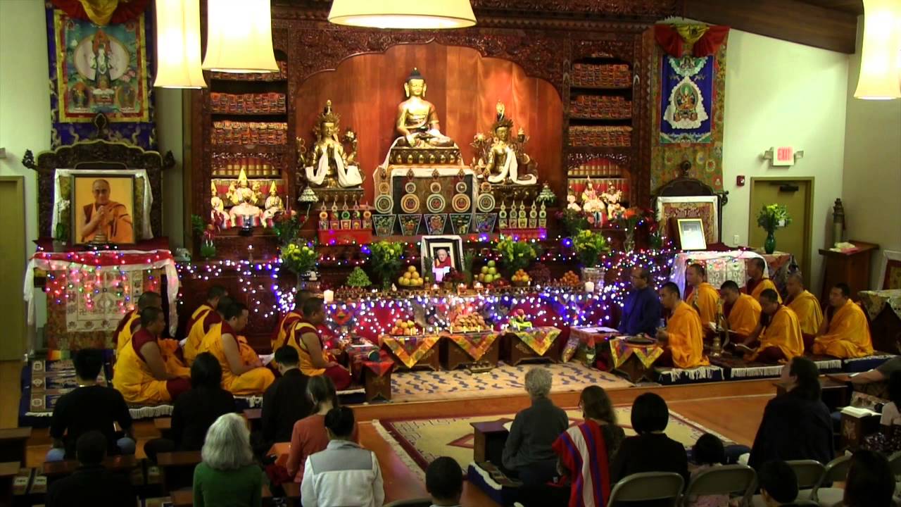 Lama Choepa Tsok Offering