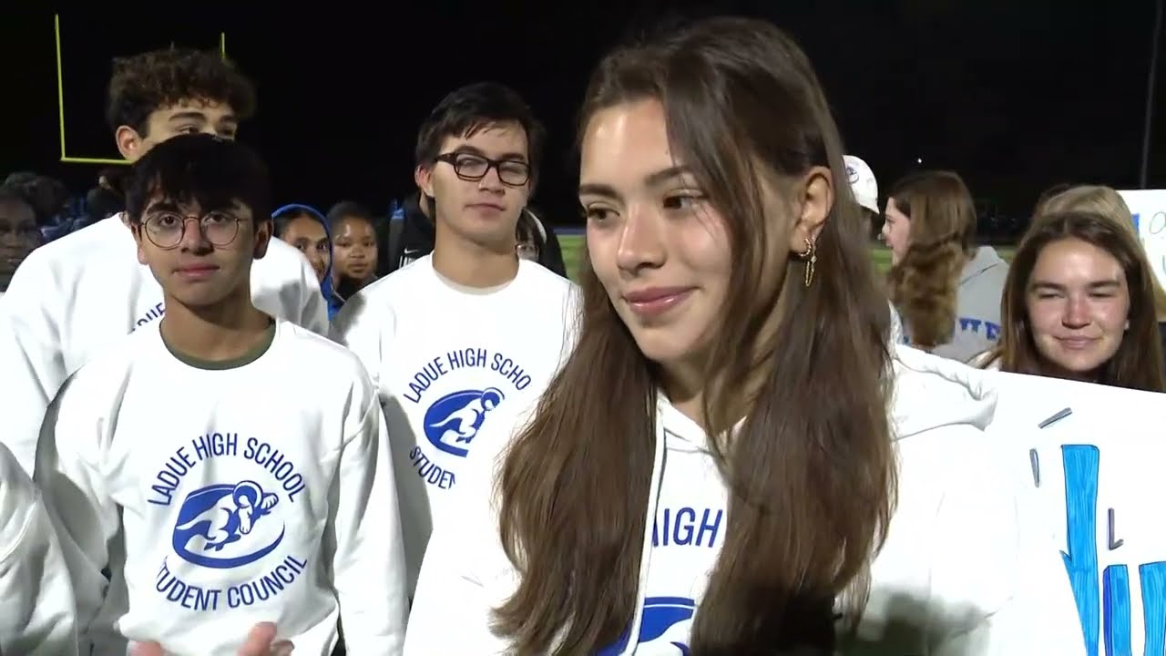Ladue Horton Watkins High students talk Friday night football