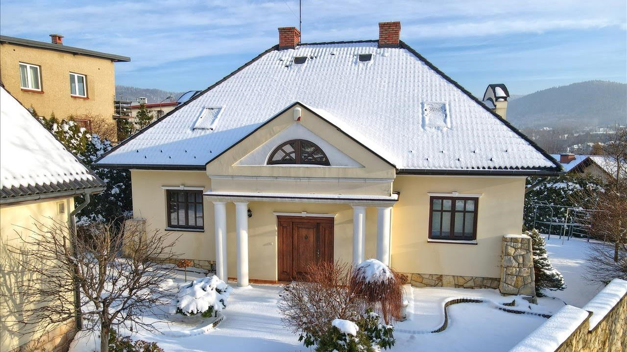Dom na sprzedaż, Bielsko-Biała, Straconka, działka 8 arów, pow. domu 210m2.