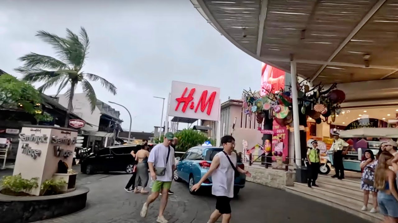 [4K] 🇮🇩 Bali, Seminiaky Ultimate Walking Tour of Trendy Streets | Indonesia 