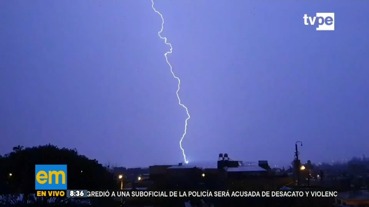 Arequipa volvió a sufrir una noche de tormentas eléctricas y lluvia