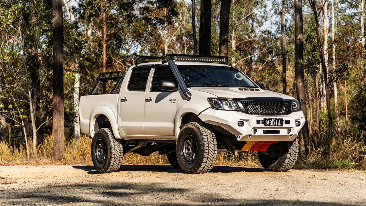 Rival 4x4 Hilux Bar - MediaHilux N70 KUN26 Toyota Hilux