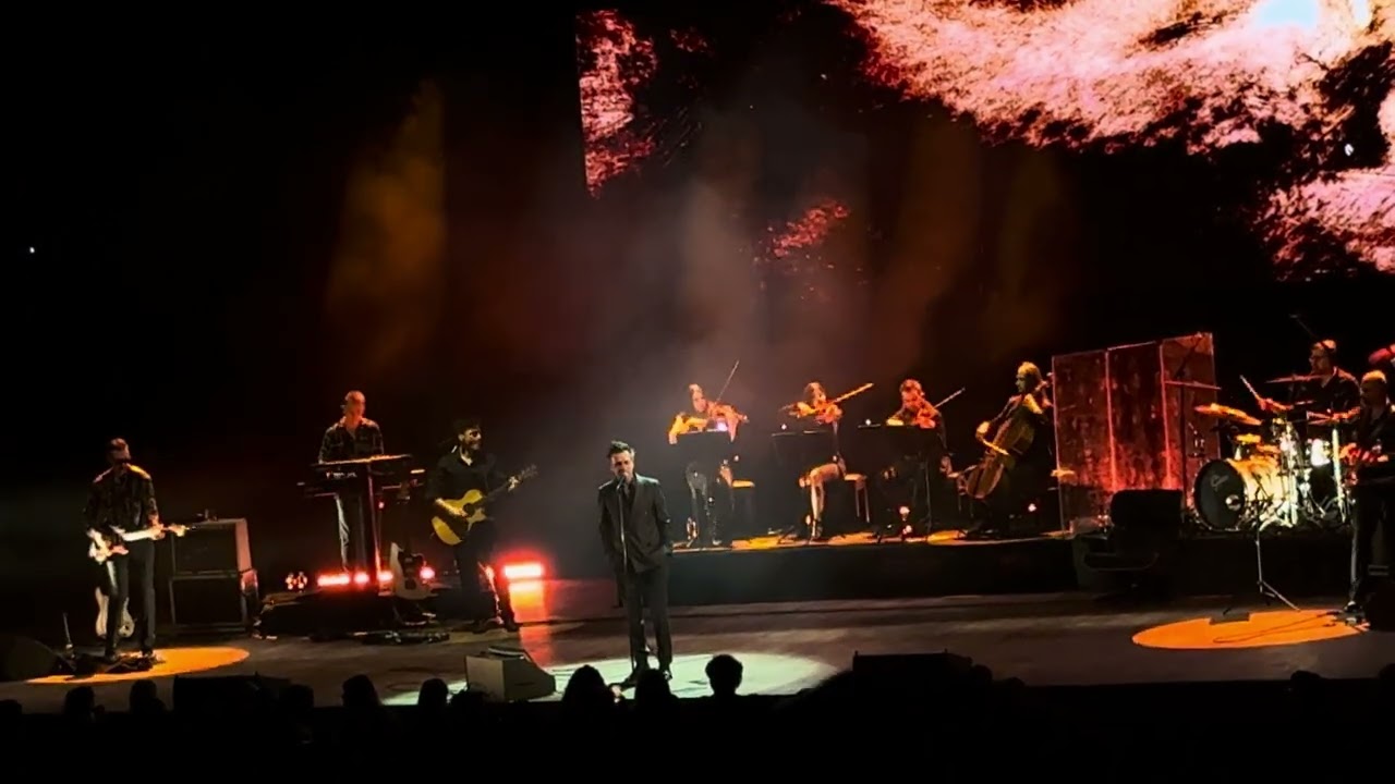 Teoman | Koyu Antoloji - Hem Hayattan, Hem Ölümden... (Live at ICC Harbiye - 2025)